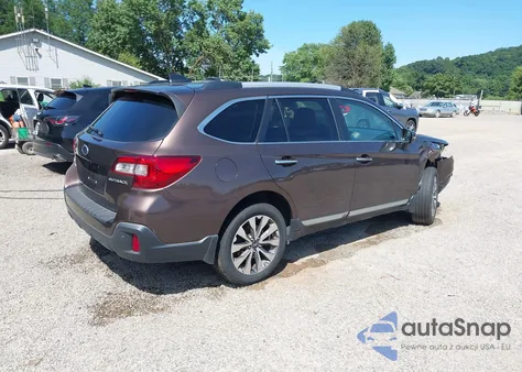 2019 Subaru Outback 2.5I Touring z USA, uszkodzony, nr VIN 4S4BSATC7K3246765